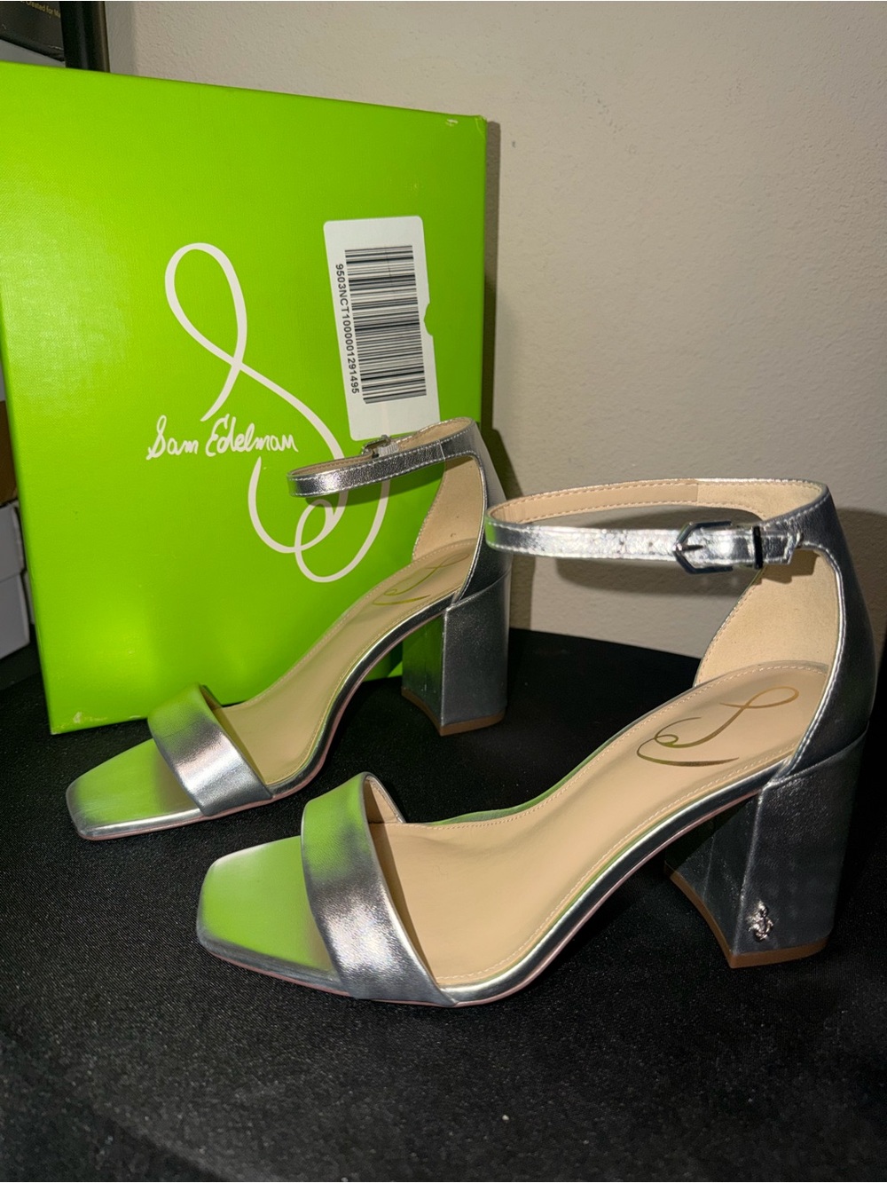 Sam Edelman 🩶 “Daniella” Silver Block Heel Ankle-Strap Sandals 6.5 Wide